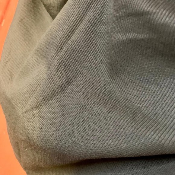 SHEIN Ribbed Cropped Tube Top - Picture 6 of 6